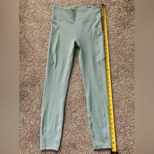 Preowned Women’s Lululemon Invigorate LW5CQFS Leggings Mint Breeze Size 4